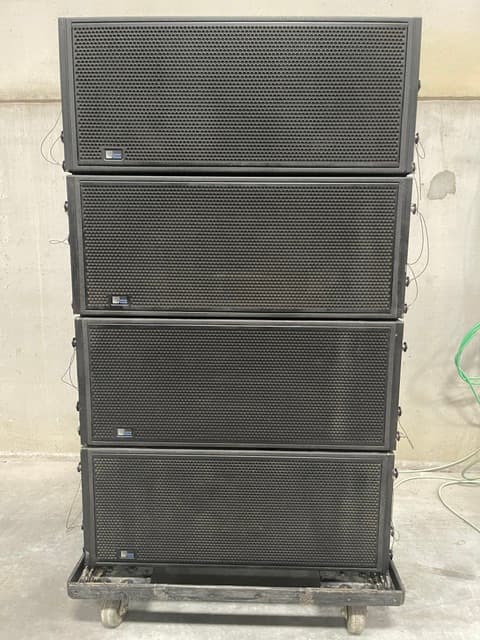 Meyer Sound Leo M Touring Kit