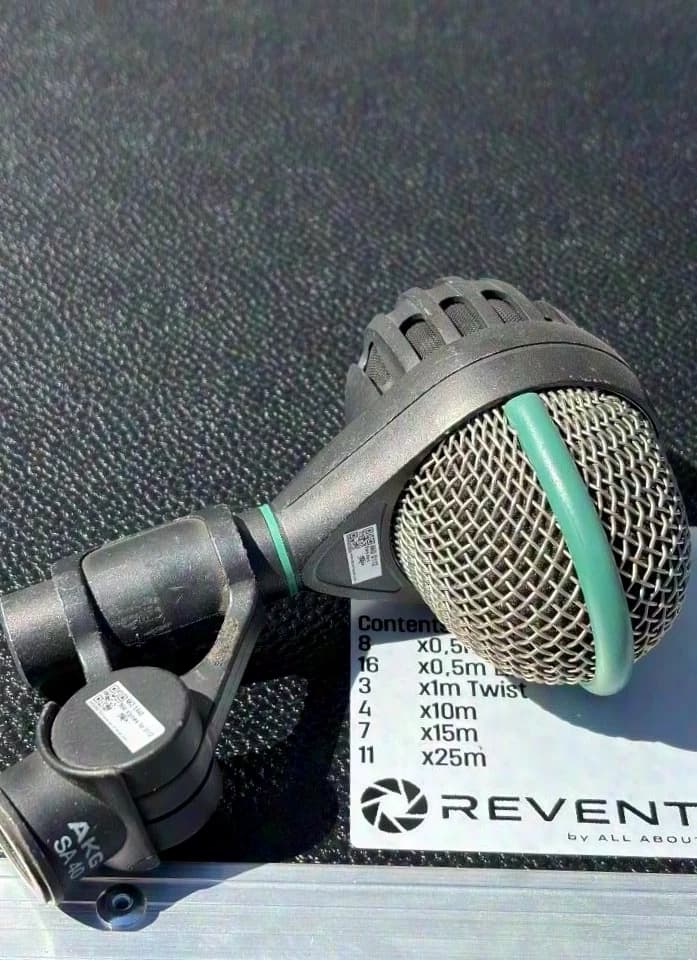 AKG D112 incl. SA40 clamp