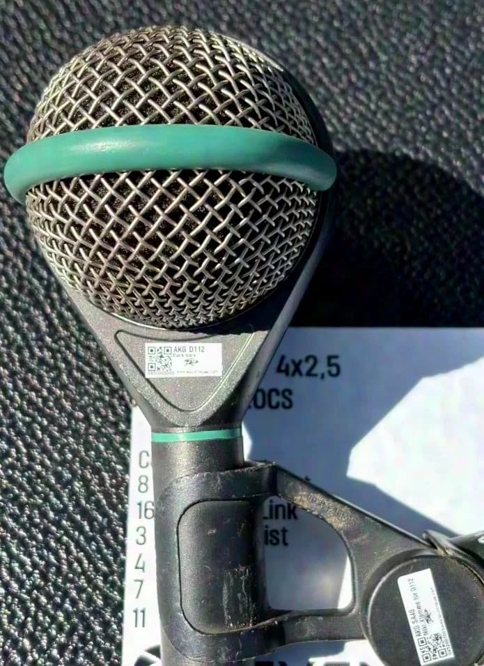 AKG D112 incl. SA40 clamp