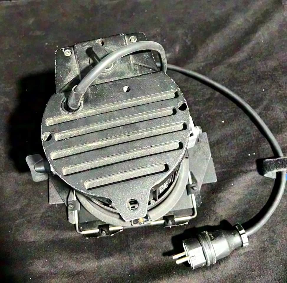 ARRI 650 Plus Black, Silver