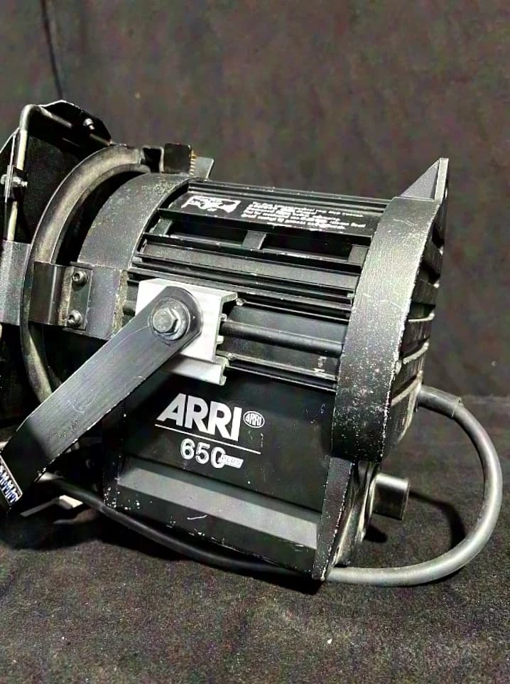 ARRI 650 Plus Black, Silver