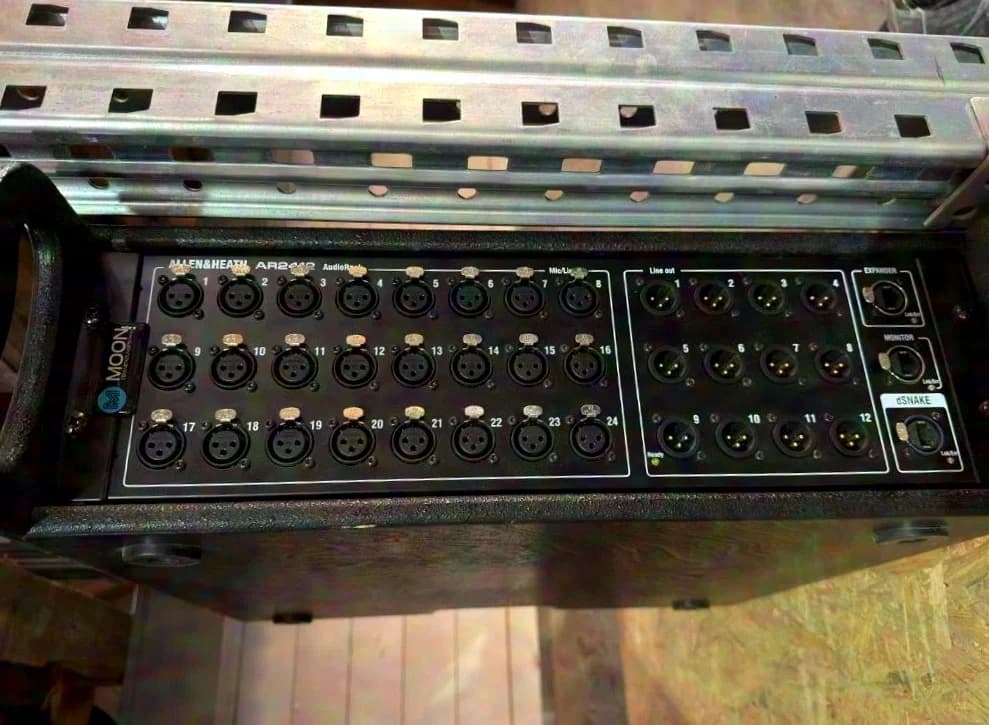 Allen&Heath AR2412 Stagebox