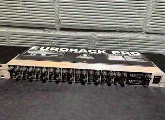 BEHRINGER RX1602