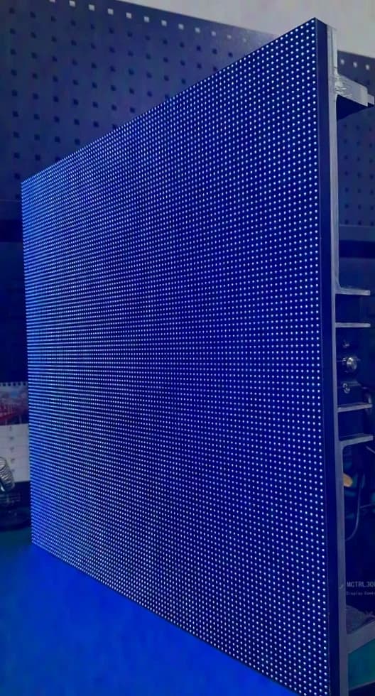 Chromalux LED wall