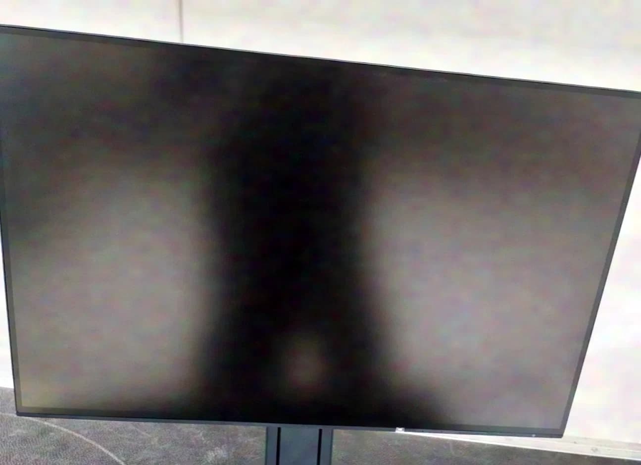 EIZO FlexScan EV2456 Monitor