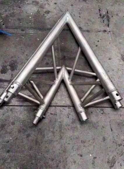 EUROTRUSS DF33 L45