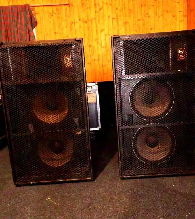 EV / JBL Speakers