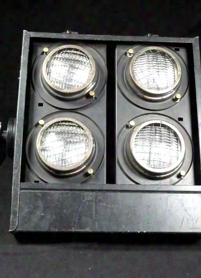 Eurolite 4 Lite Blinder