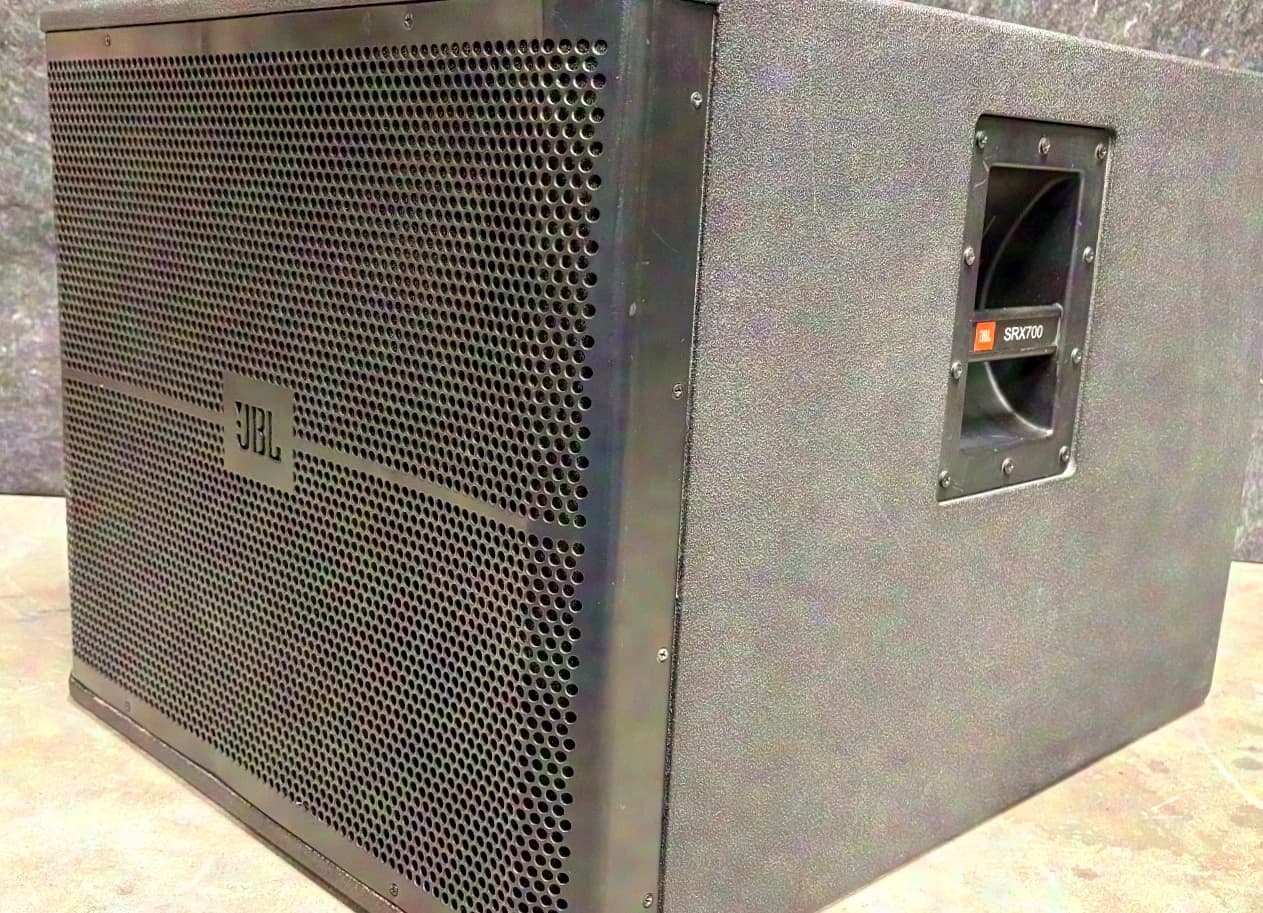 JBL SRX 718
