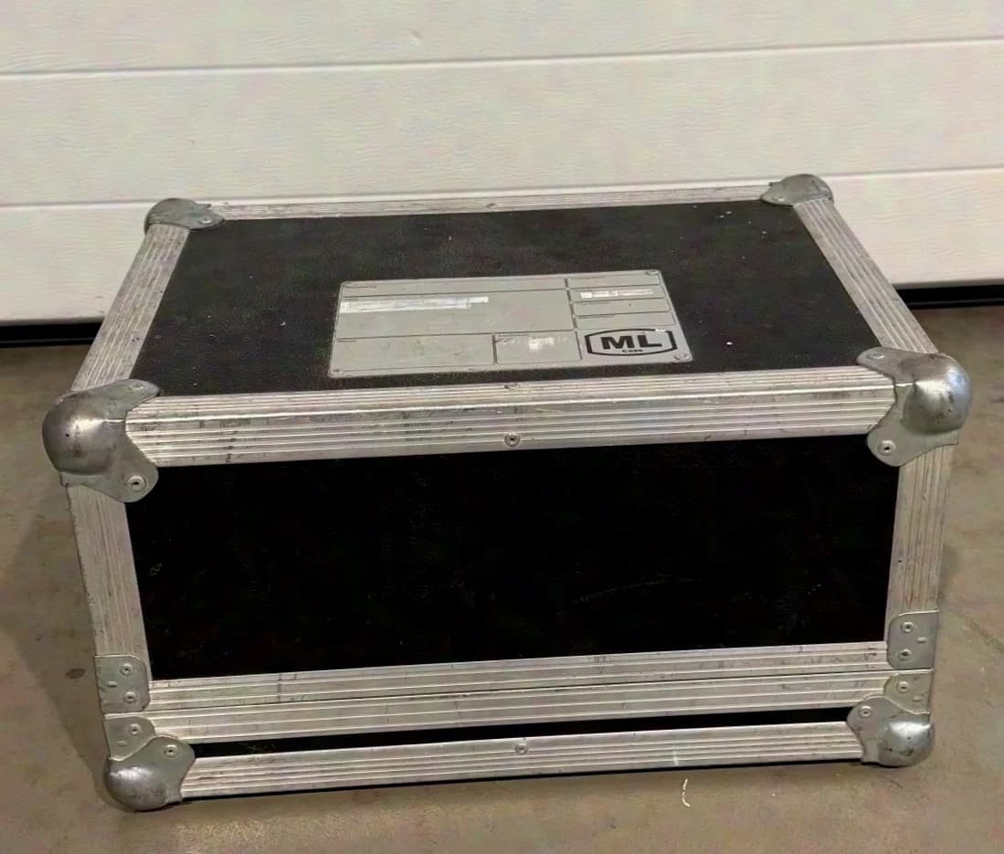 ML Case Hood Case
