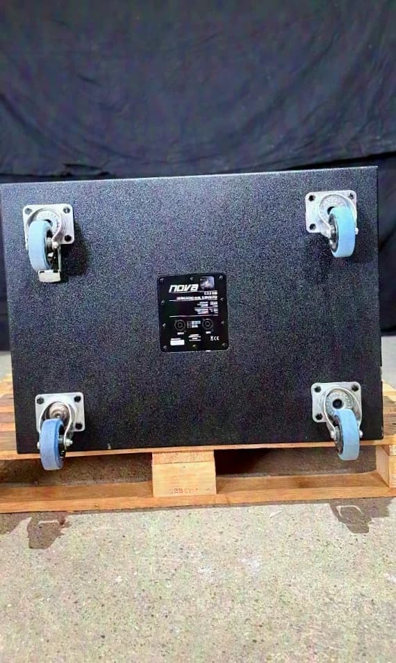 NOVA E 218 Subwoofer