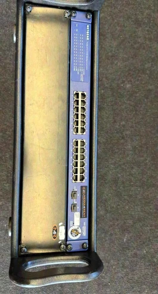 Netgear GS724T LAN Distributor