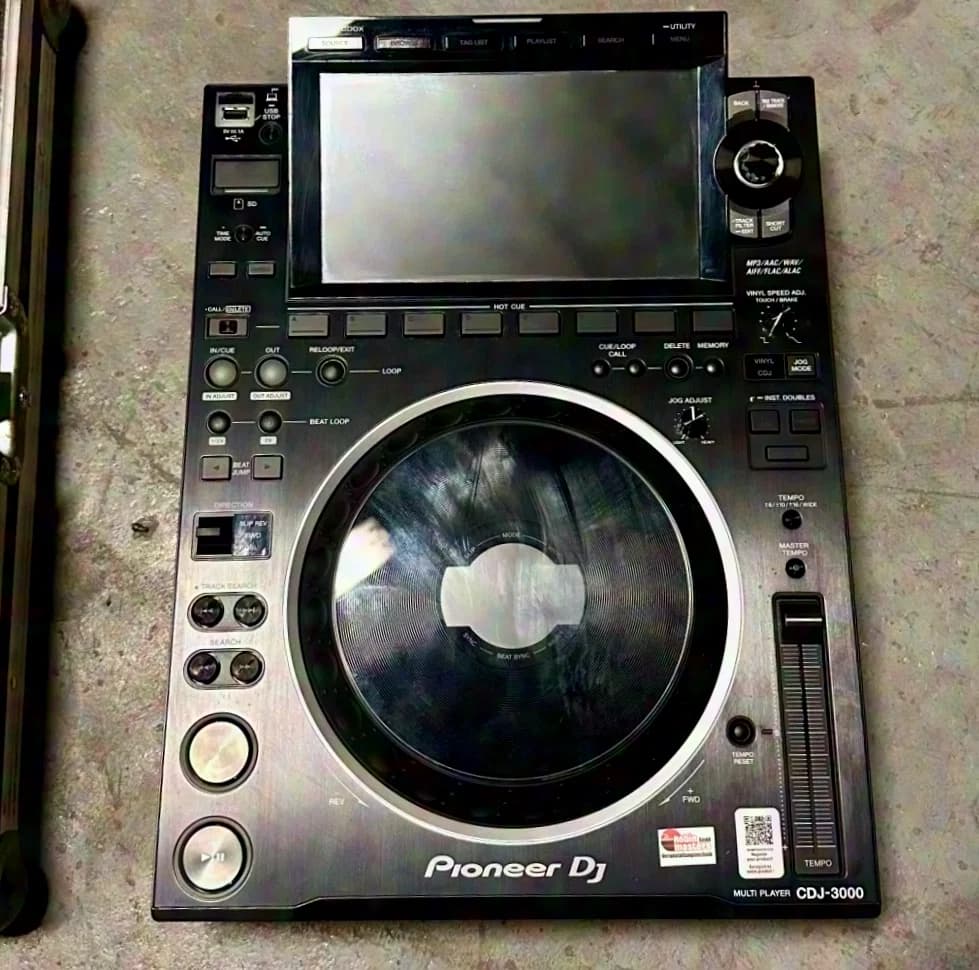Pioneer CDJ3000 incl. Case