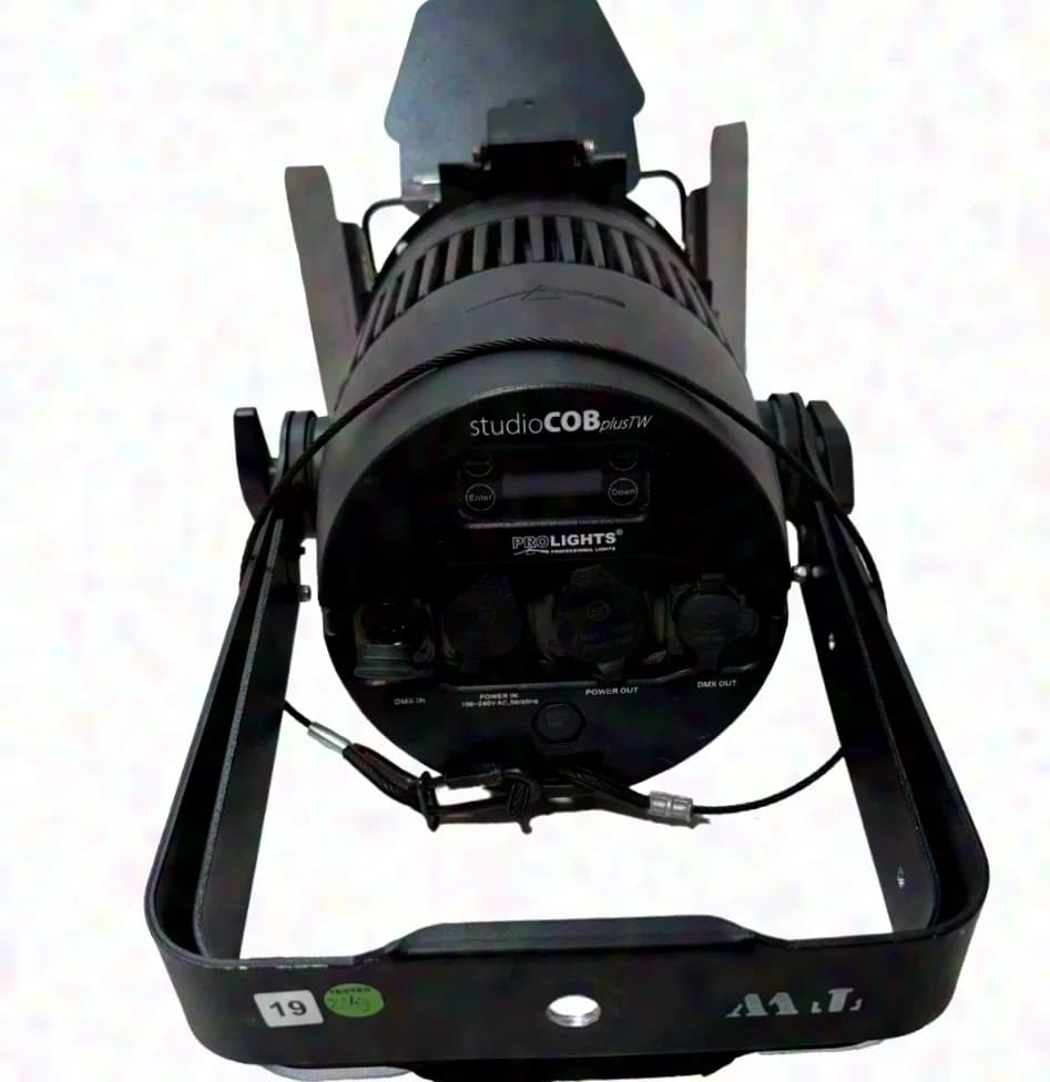 Prolights | StudioCob PlusTW