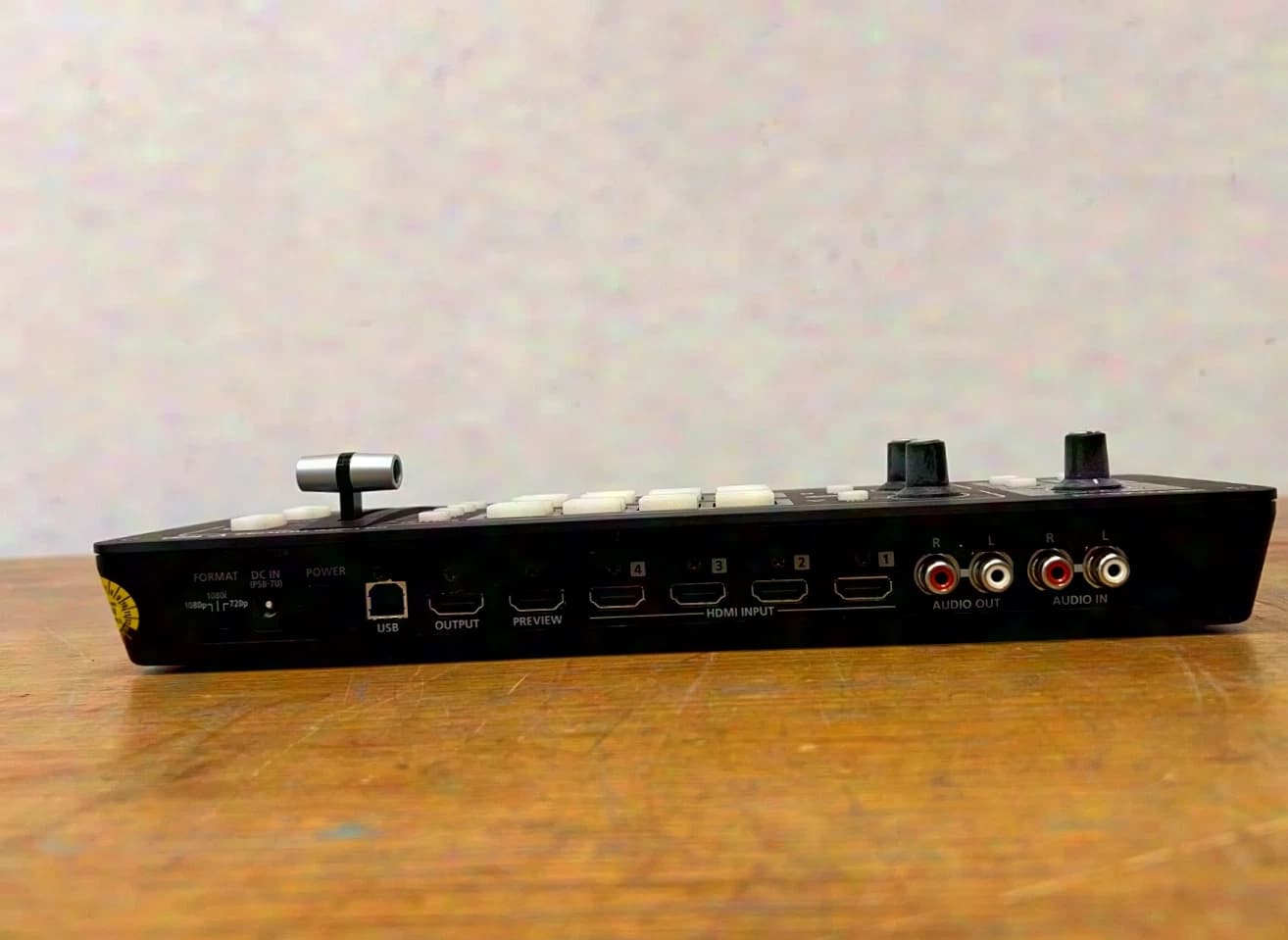 Roland V-1HD