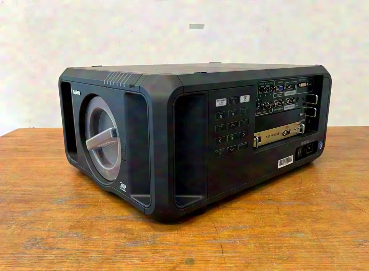 Sanyo PDG-DET 100L