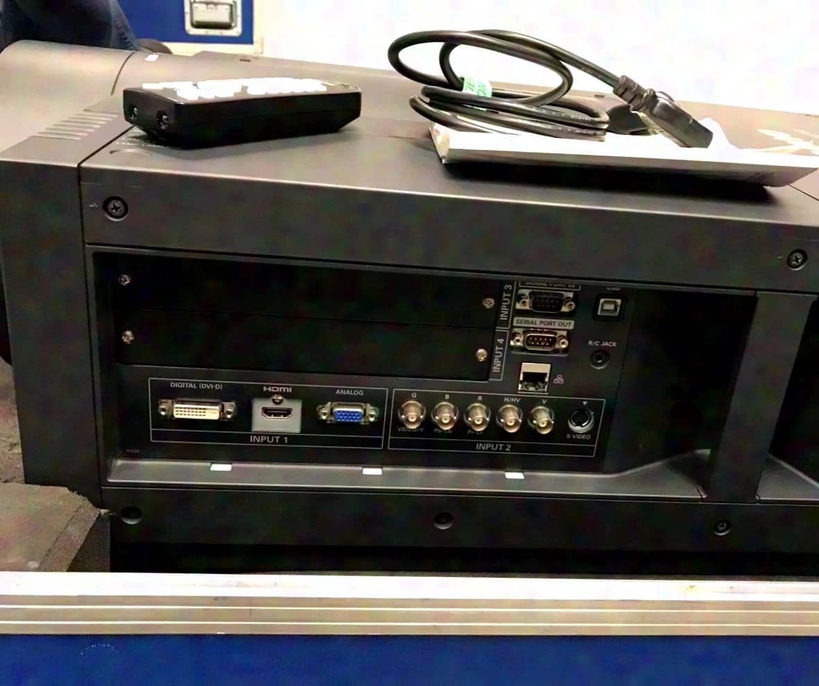 Sanyo PLC-XF1000