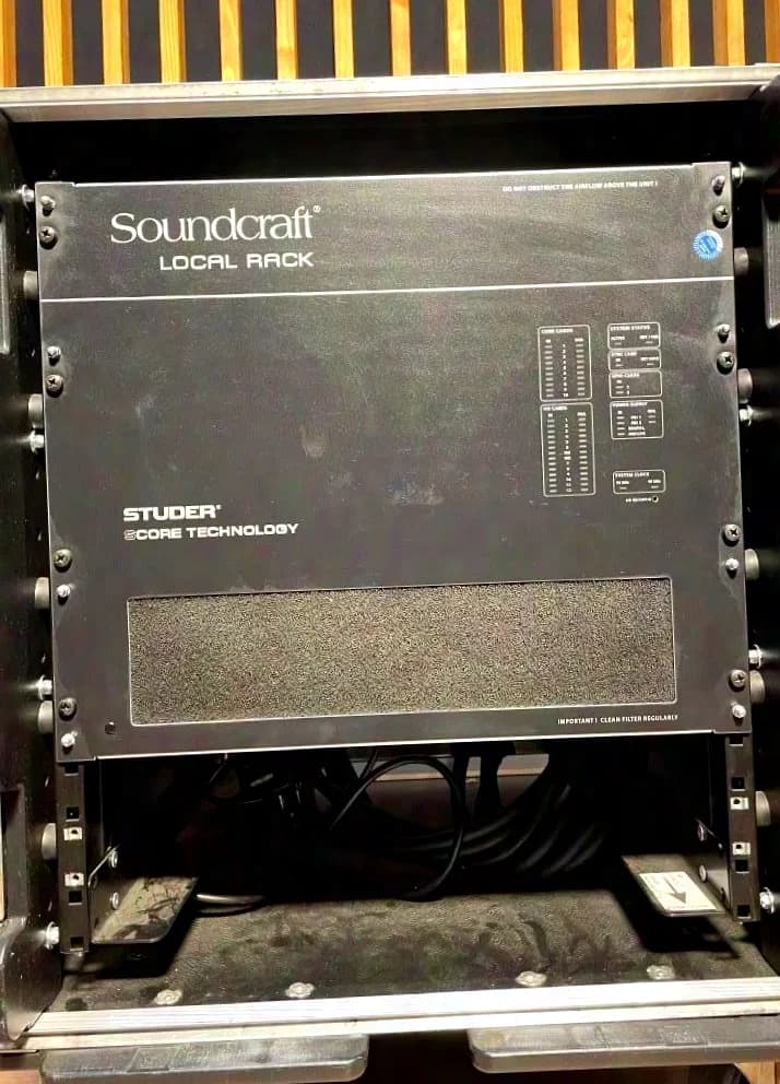 Soundcraft Vi400 System