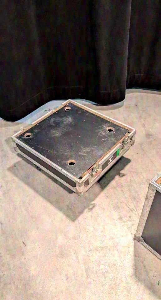 Unknown rack case with lid 8HE