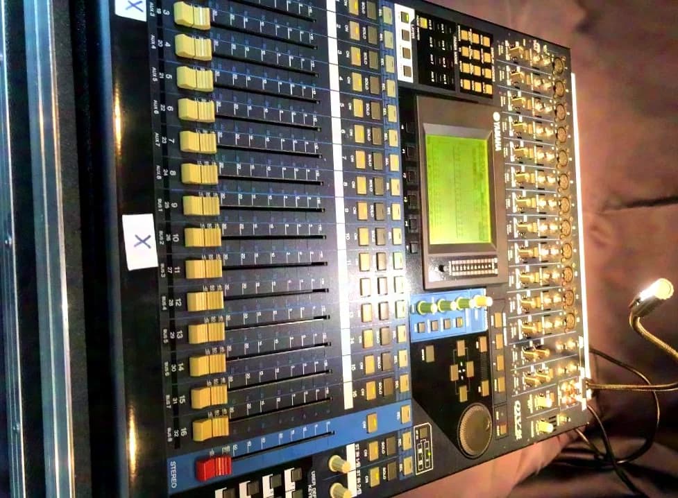Yamaha 01V96