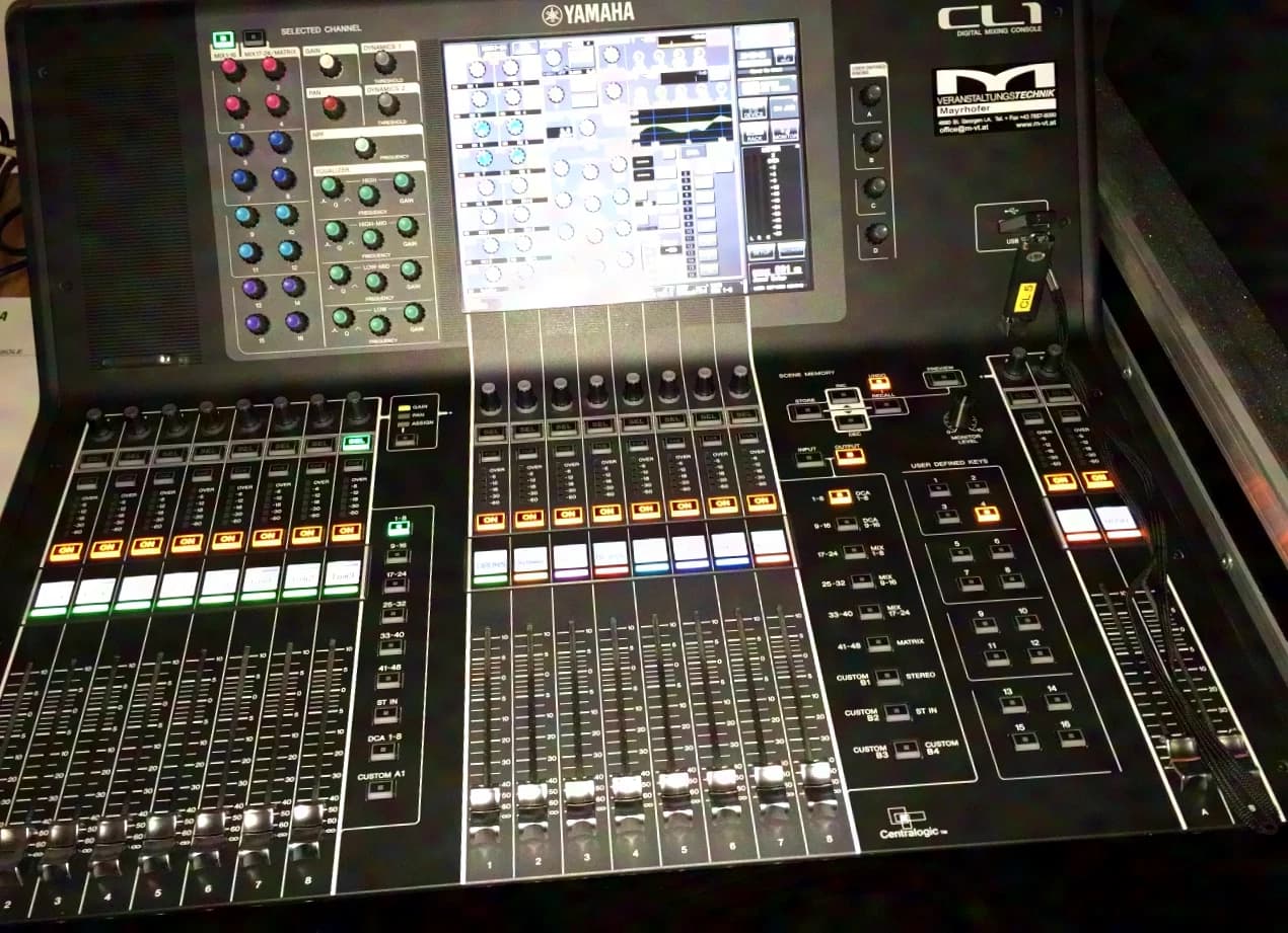 Yamaha CL1