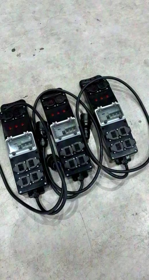 16A CEE distributor with RCD 5-pole 2m connection cable demo equipment with black plug