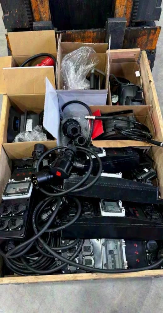 16A CEE distributor with RCD 5-pole 2m connection cable demo equipment with black plug