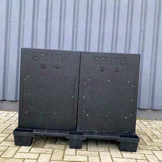 18 Sound BPH-118 18W1300 (2 pieces) Subwoofer