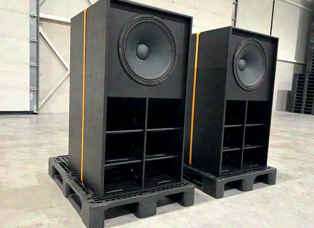 2x 18" Scoop Bass Horn 1000W RMS Celestion FTR18-4080FD