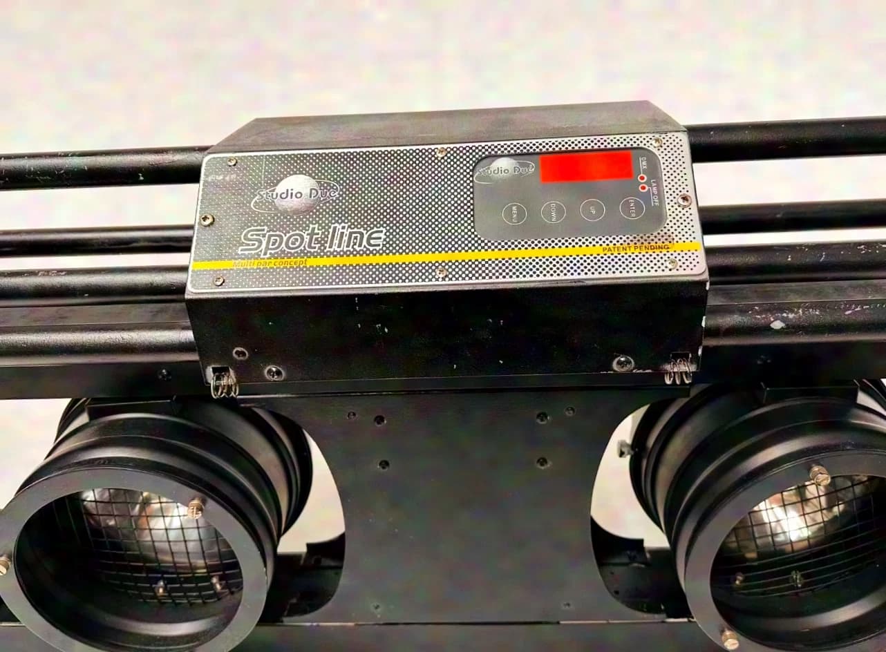 2x Studio Due CS-4 In Case