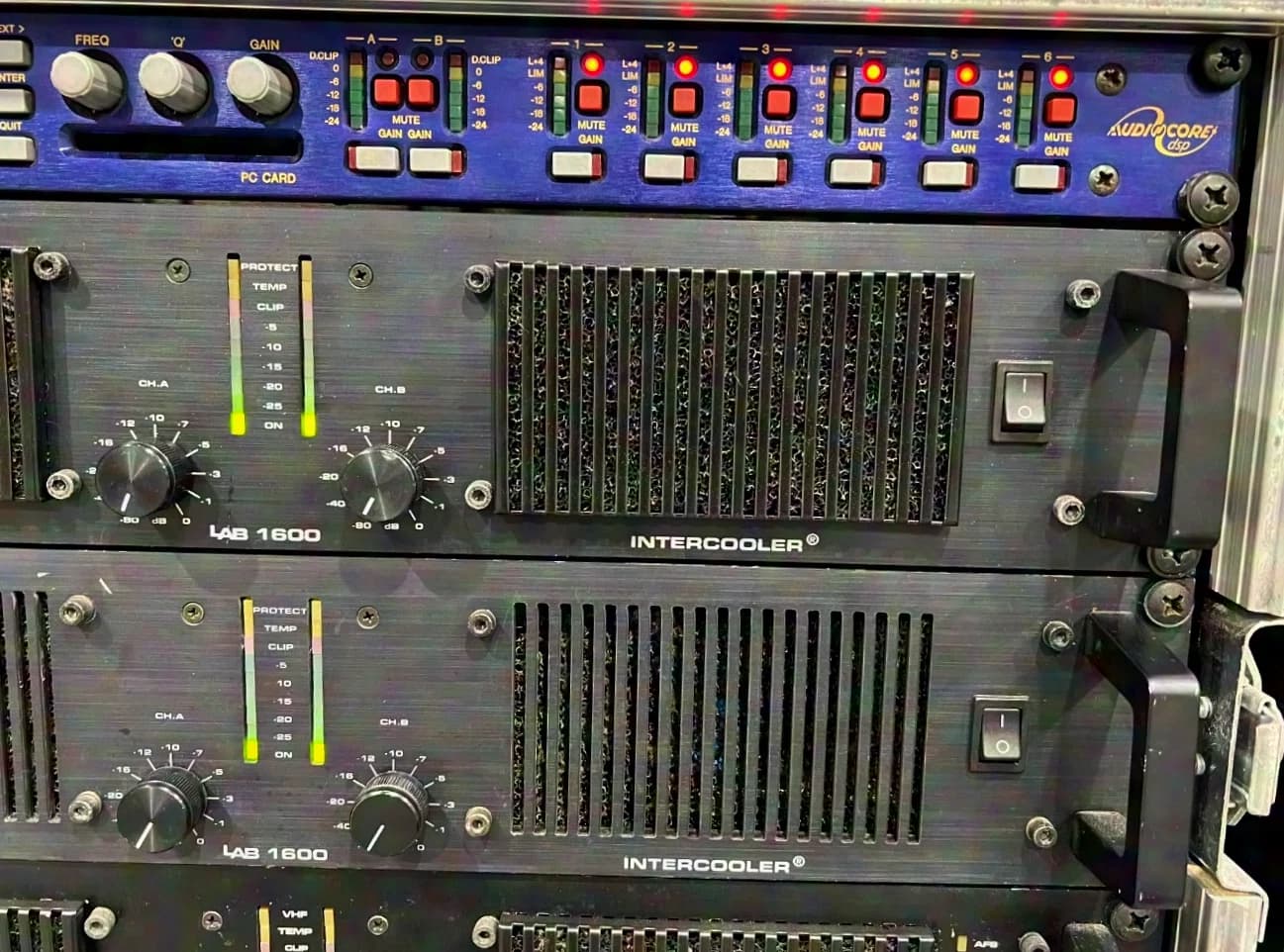 2x Turbosound TCS-612 incl. XTA / Lab.Gruppen amprack