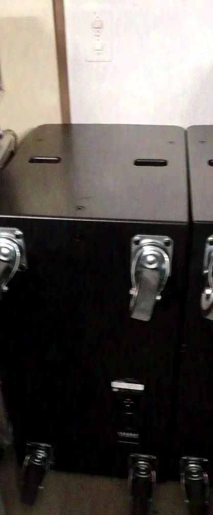 33 pcs. Yamaha Pro Audio Speakers & 8 pcs. Amps Yamaha IF Series TX Series Powersoft