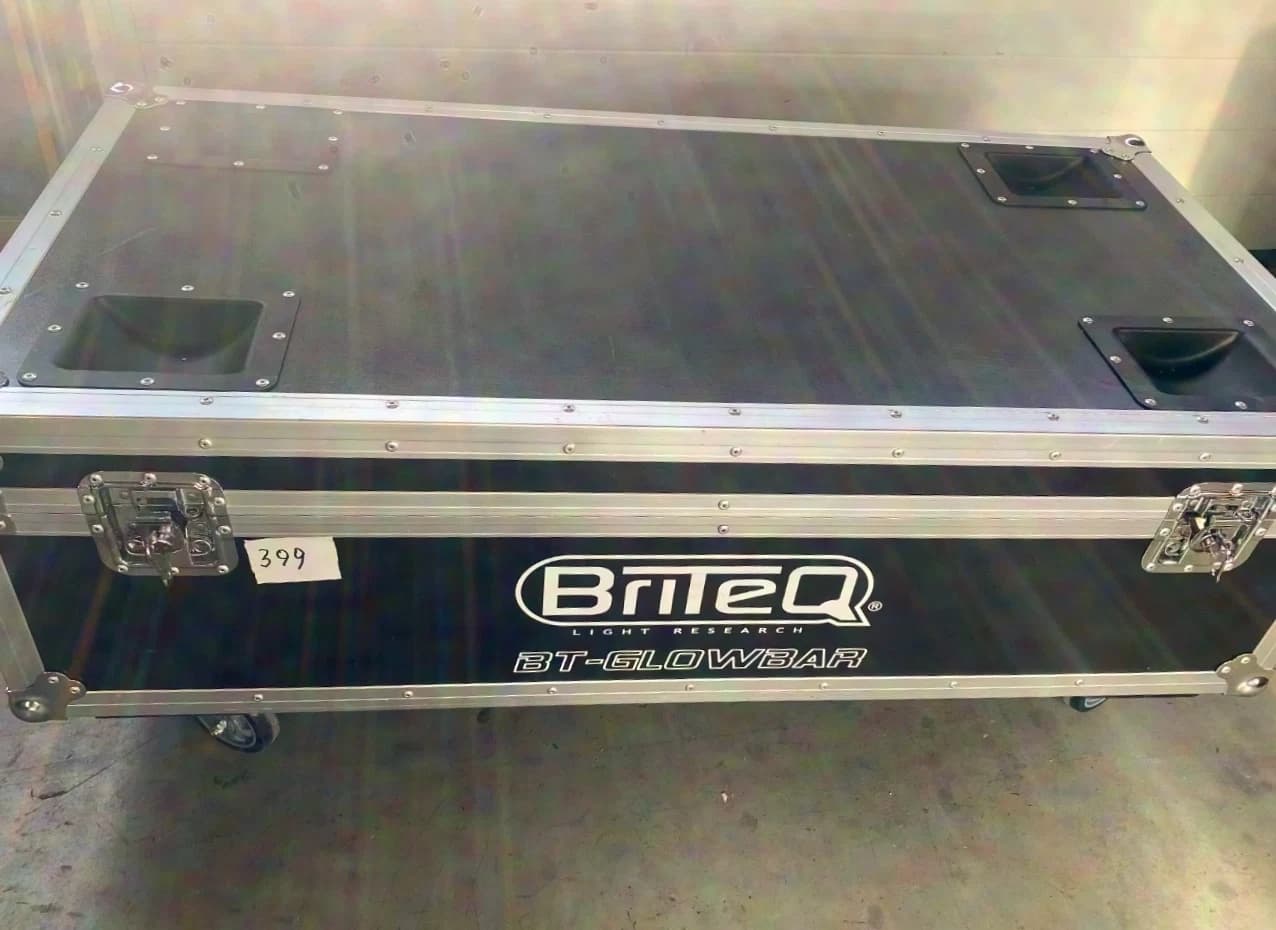 #399 Briteq BT-Glowbar 8-unit case with insert