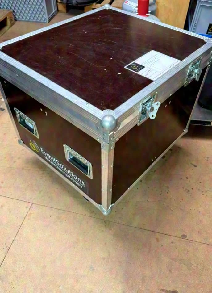 4x Arri 650 plus P/O in Case