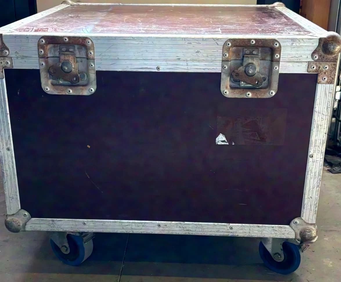#608 Koffer Case Case 650x650x540 (LWH) brown