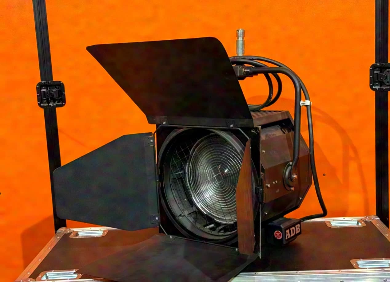 ADB SP50 5kw Fresnel spotlight p.o.