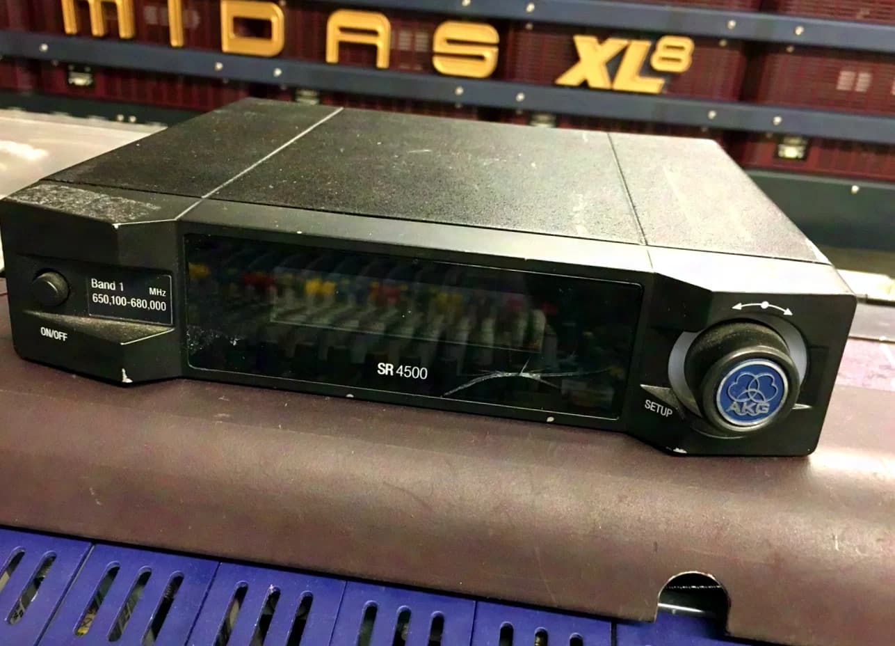 AKG 4500