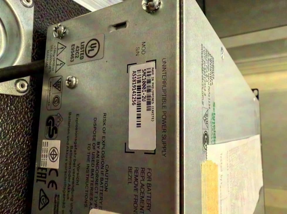 APC Smart-UPS C1000 UPS