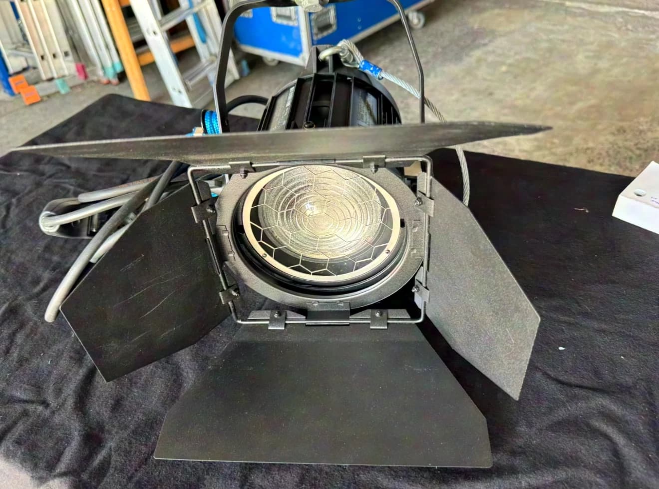 ARRI 650, black