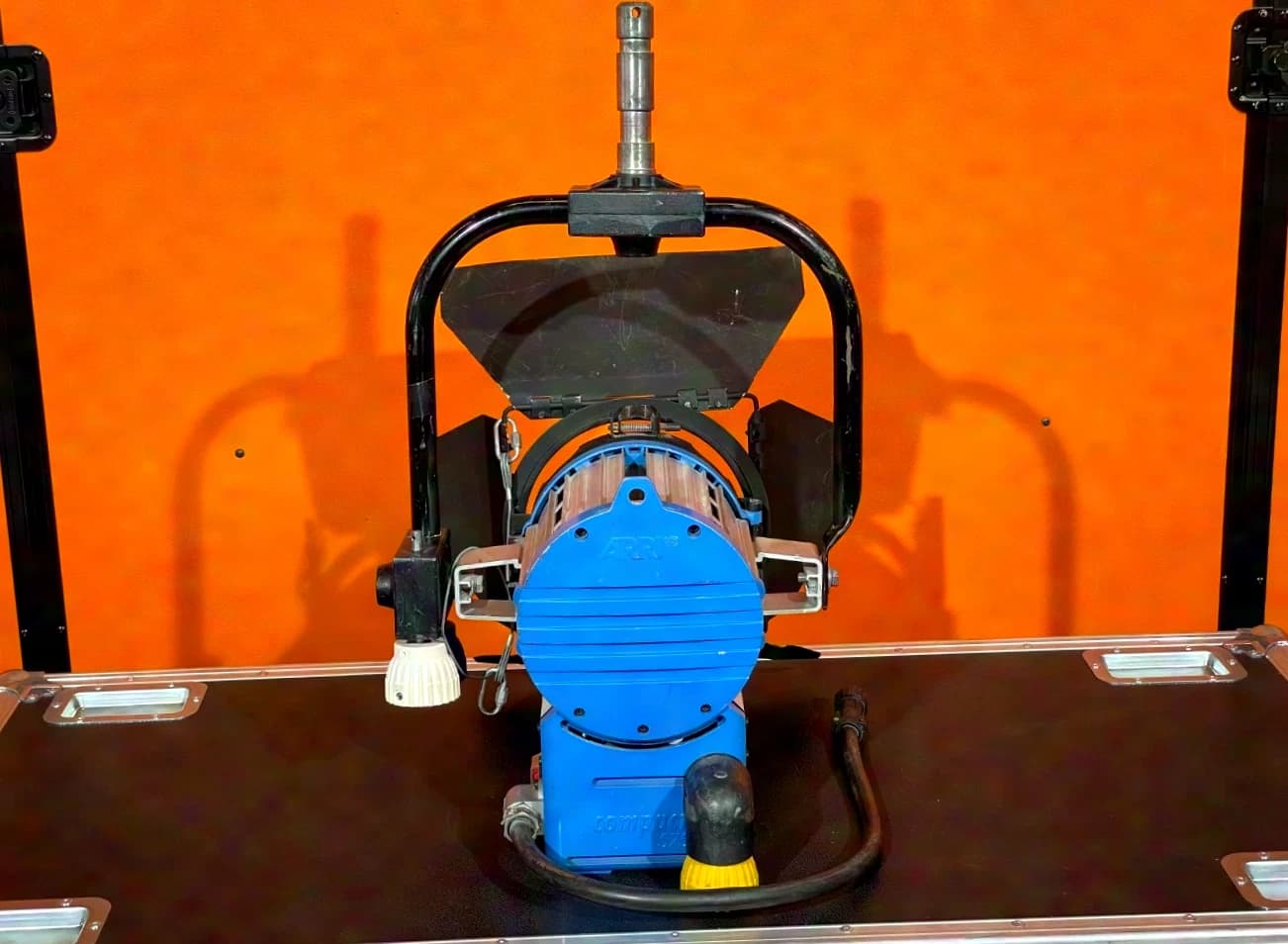 ARRI DAYLIGHT COMPACT 575 p.o. Daylight Fresnel Spotlight 575W