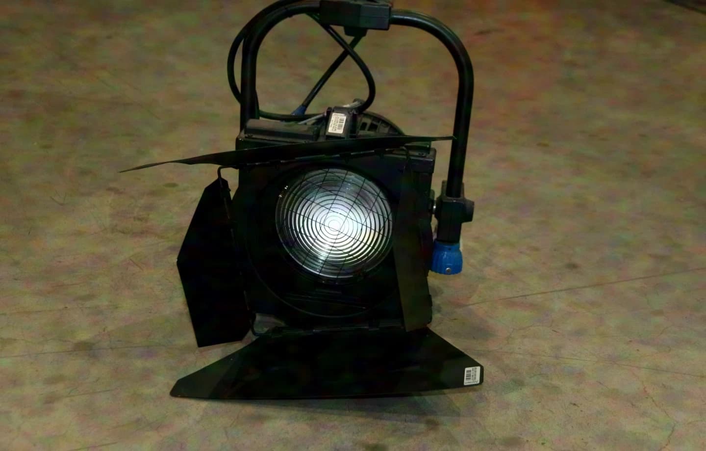 ARRI Studio Special Edition 1Kw + 2Kw P.O. Fresnel / Fresnel
