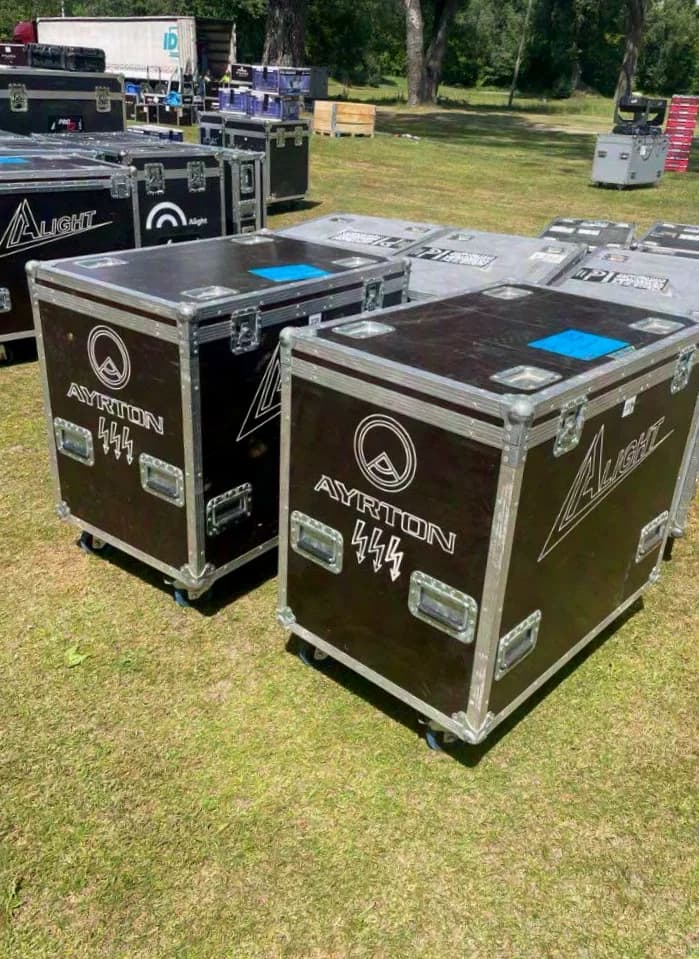 AYRTON MAGIC PANEL 602 with cases
