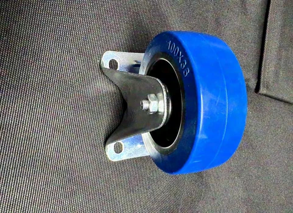 Adam Hall 372141 Fixed Caster (Blue Wheel), unbraked, 100mm, 450kg, overall height: 125mm