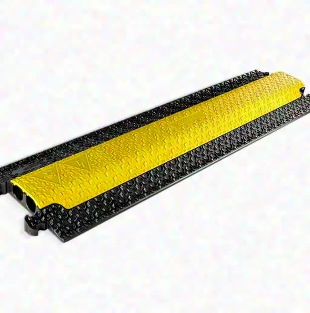 Adam Hall Defender Micro 2-channel cable protector, like new