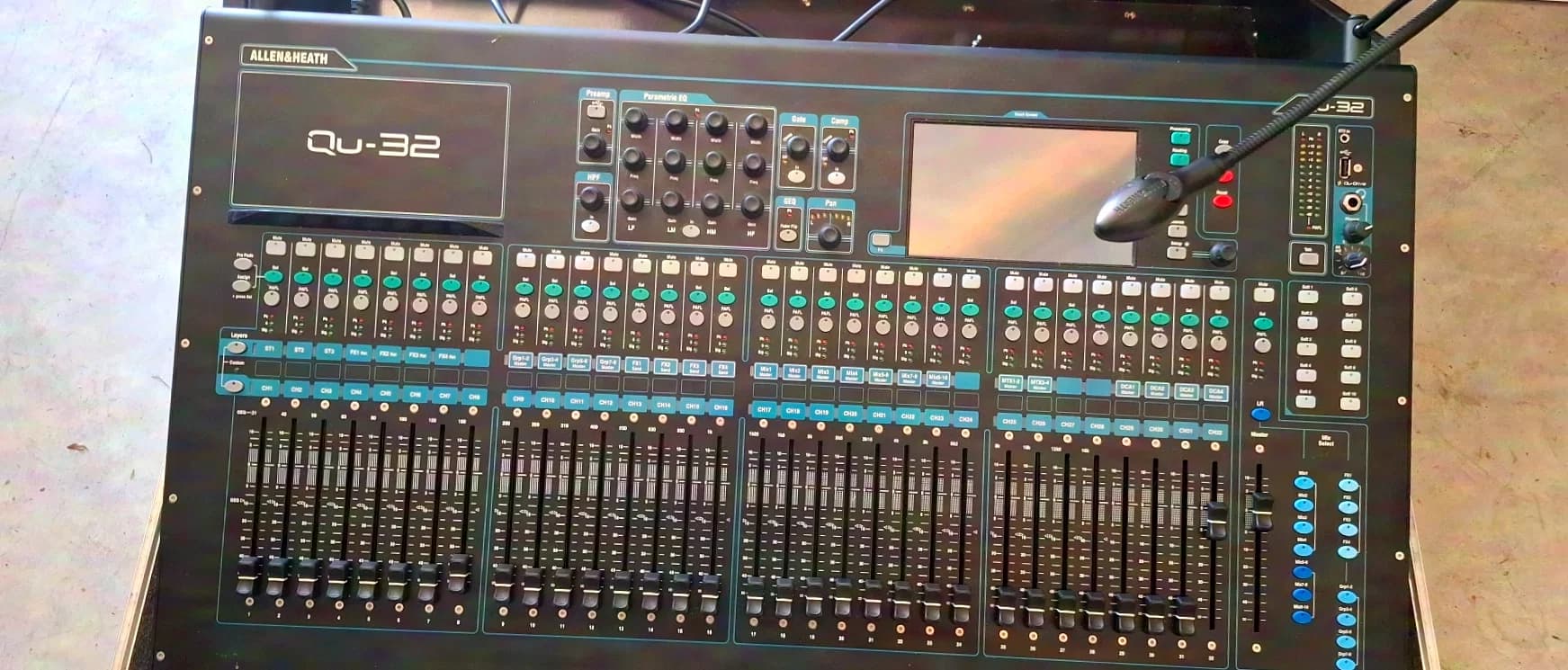 Allen&Heath QU32 AR2412 AR84