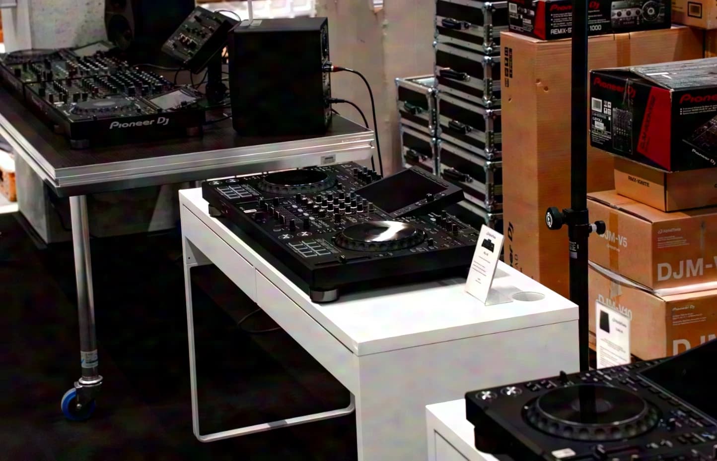 AlphaTheta / Pioneer DJ / MA