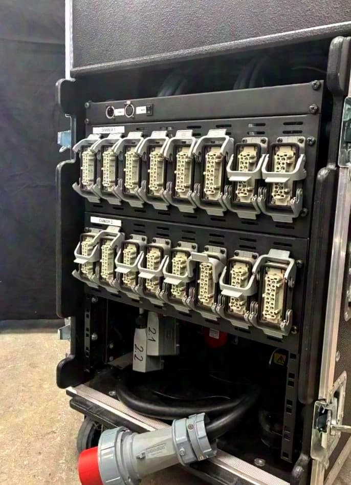 Amptown Case for 24 dimmer channels (MA) incl. hotpatch