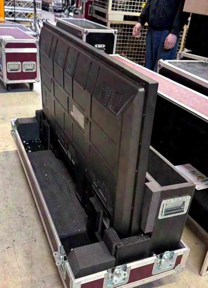Amptown | Display Case for 65" Display