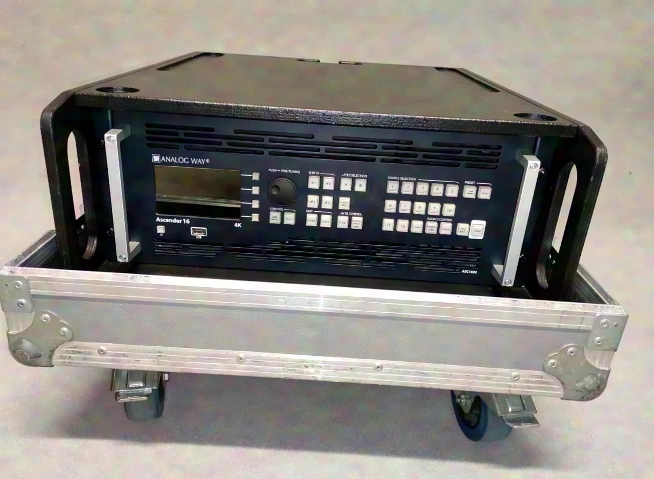Analog Way Ascender 16 ASC1602