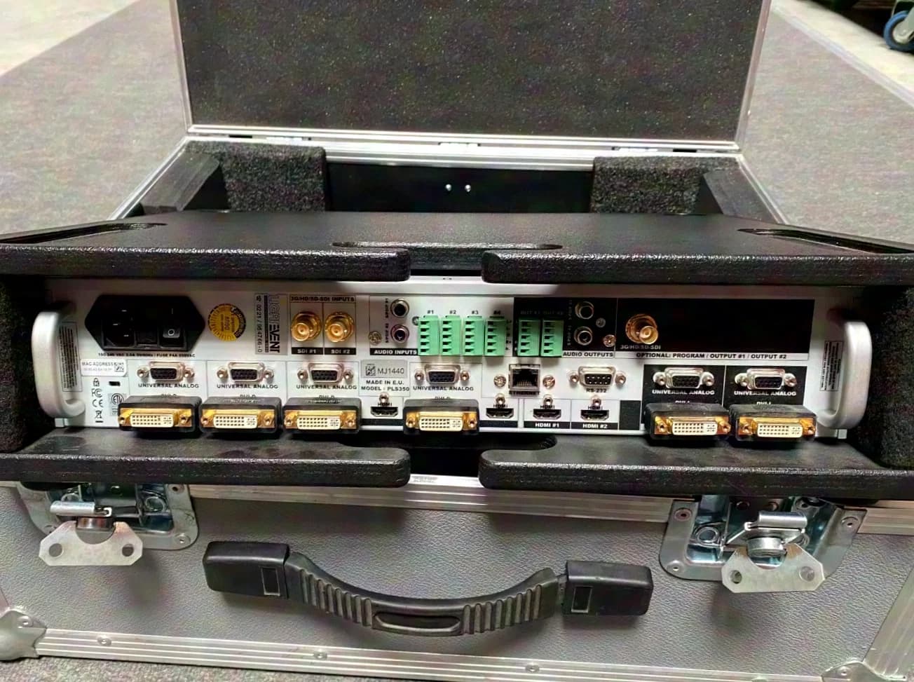 Analog Way Pulse² PLS350-3G Video Mixer